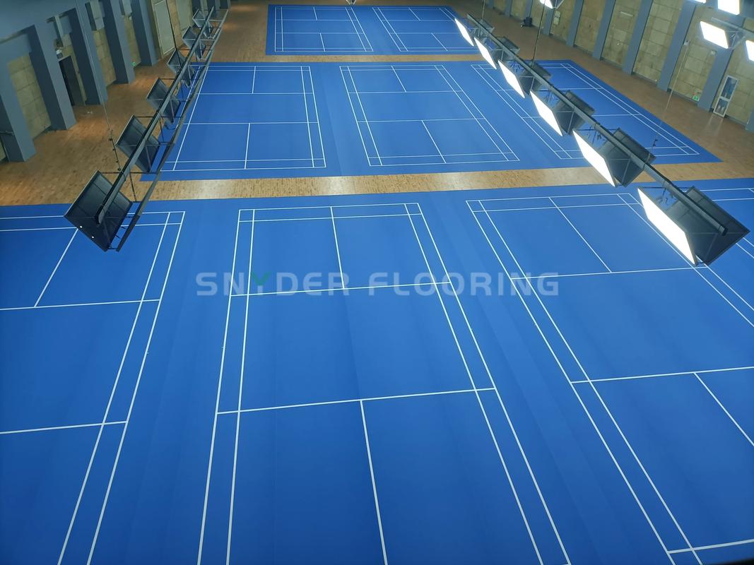 大连市甘井子区羽毛球塑胶地板137 优质运动场地解决方案